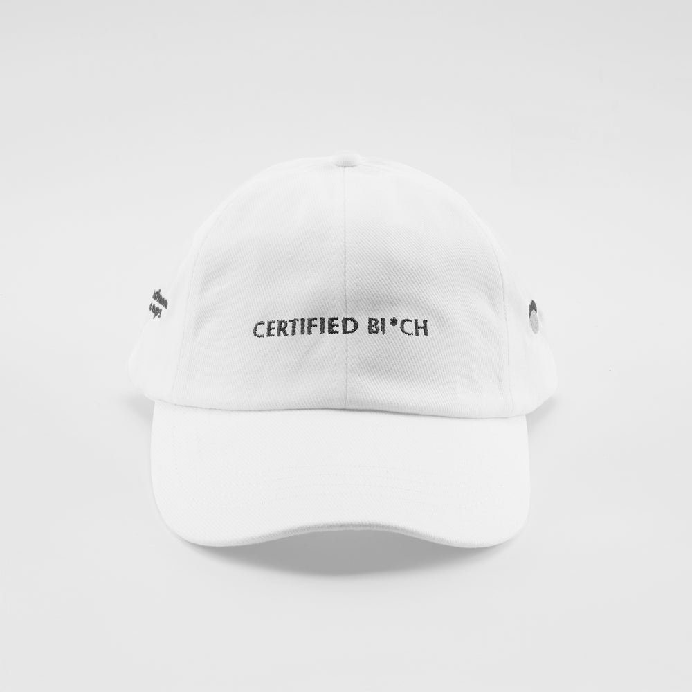 Cappellino in caldo cotone "Certified Bi*ch"