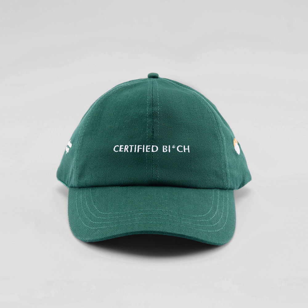 Cappellino in caldo cotone "Certified Bi*ch"