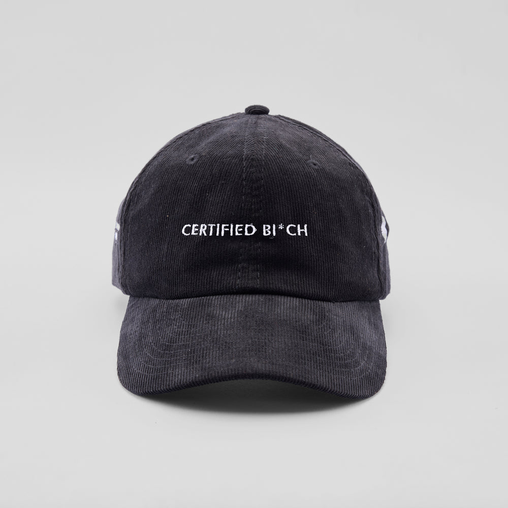 Cappellino in Velluto a coste "Certified Bi*ch"