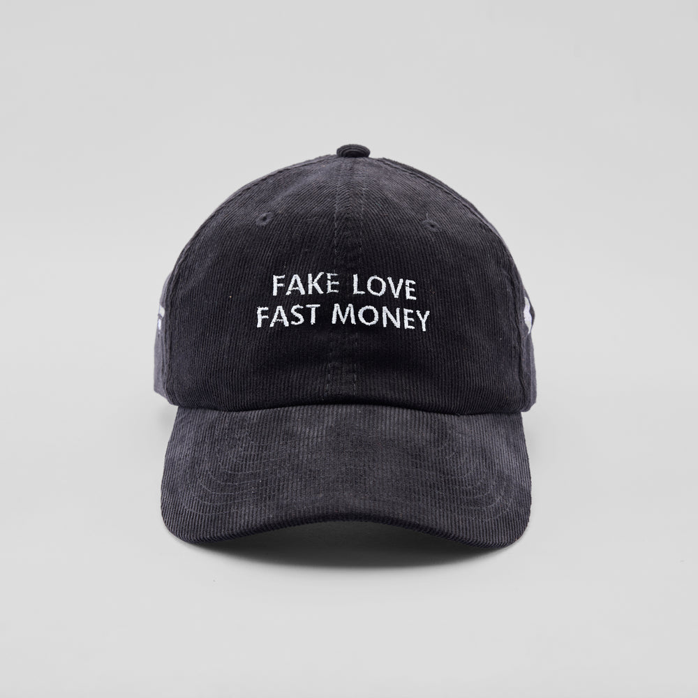 Cappellino in velluto a coste "Fake love, fast Money"