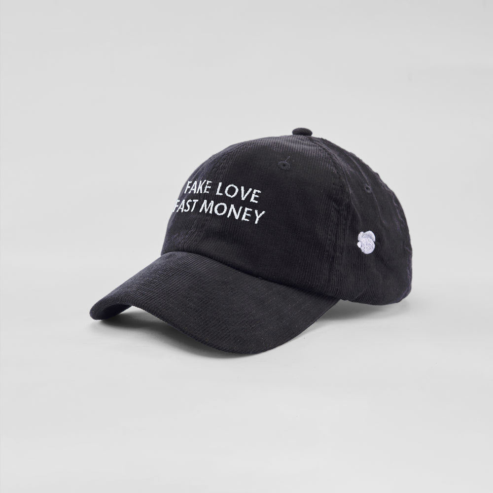 Cappellino in velluto a coste "Fake love, fast Money"