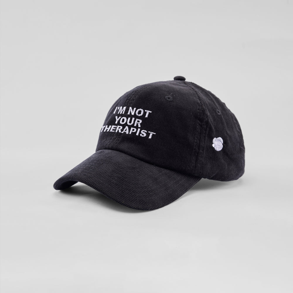 Cappellino in velluto a coste "I'm not your therapist"