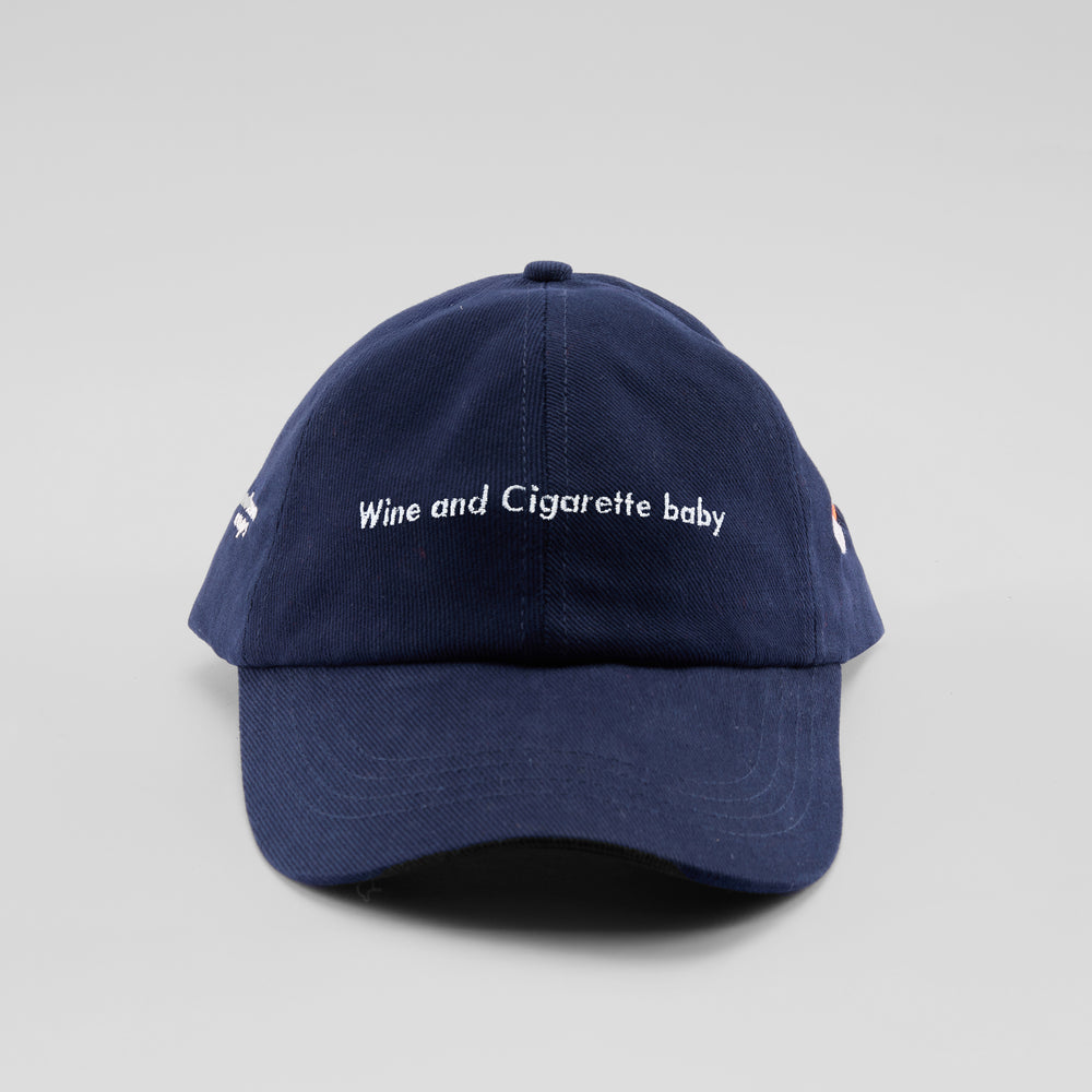 Cappellino in caldo cotone "Wine and Cigarette, baby"